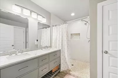 10011 Mill Valley Lane, Dallas, TX 75217 - Photo 14