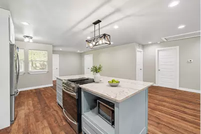 10011 Mill Valley Lane, Dallas, TX 75217 - Photo 10