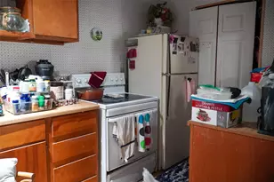 109 E 4th St, Keene, TX 76059 - Photo 24