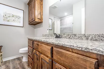 1560 Sheila, Stephenville, TX 76401 - Photo 20