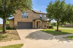 420 Goodnight Trail, Justin, TX 76247 - Photo 2