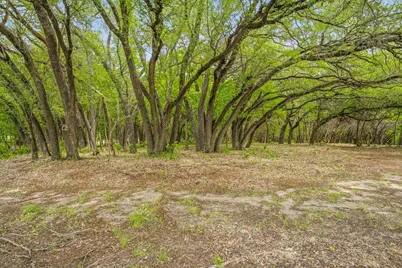 1384 Rock Creek Drive, Glen Rose, TX 76043 - Photo 38