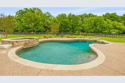 1384 Rock Creek Drive, Glen Rose, TX 76043 - Photo 28