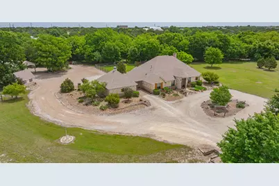1384 Rock Creek Drive, Glen Rose, TX 76043 - Photo 4