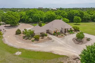 1384 Rock Creek Dr, Glen Rose, TX 76043 - Photo 4