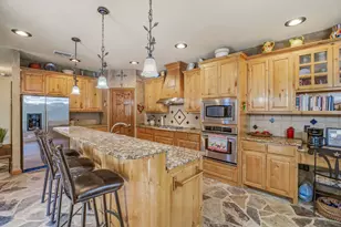 1384 Rock Creek Dr, Glen Rose, TX 76043 - Photo 14