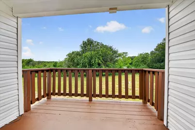 134 Classic Country Court, Springtown, TX 76082 - Photo 28