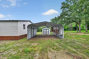 134 Classic Country Ct, Springtown, TX 76082 - Photo 32