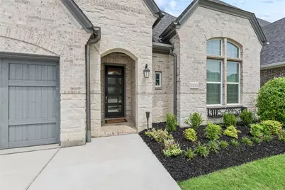 2825 Braemar, The Colony, TX 75056 - Photo 2