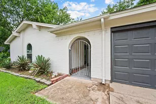 5944 Richard Dr, Watauga, TX 76148 - Photo 8