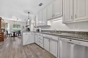 951 Ridgewood Cir, Bartonville, TX 76226 - Photo 8