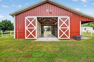 951 Ridgewood Cir, Bartonville, TX 76226 - Photo 28