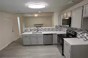 323 Valley Spring Dr, Arlington, TX 76018 - Photo 6