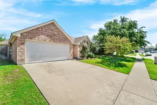 6707 Classen Trail, Arlington, TX 76002 - Photo 2