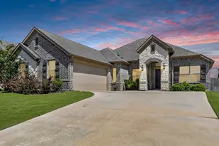 136 Gleeson Dr, Red Oak, TX 75154 - Photo 1
