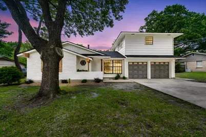 2509 Woodlawn Drive, Ennis, TX 75119 - Photo 2
