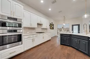 8711 Weston Ln, Lantana, TX 76226 - Photo 4
