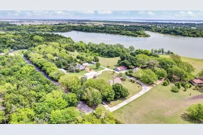 10592 Tree Lane, Princeton, TX 75407 - Photo 38