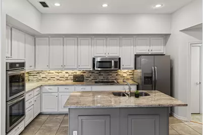 6353 Southpoint Drive, Dallas, TX 75248 - Photo 8