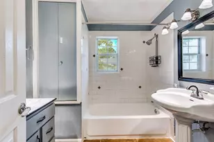 205 W Main St, Gunter, TX 75058 - Photo 8