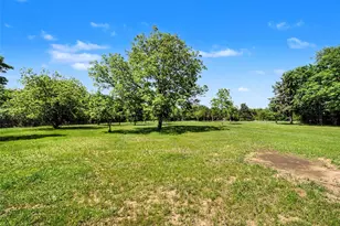 9439 Co Rd 103, Whitesboro, TX 76273 - Photo 18
