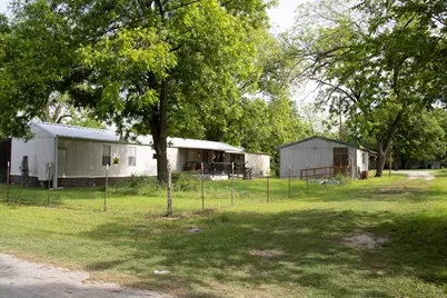 214 E Dobkins, Dublin, TX 76446 - Photo 1