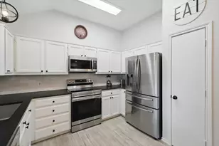 1200 Oak Valley, Denton, TX 76209 - Photo 10