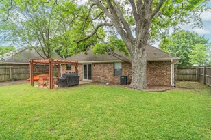 204 Joshua St, Denton, TX 76209 - Photo 18