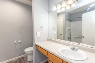 208 S Howeth St, Gainesville, TX 76240 - Photo 14