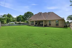 1830 Johnson Ct, Grapevine, TX 76051 - Photo 38