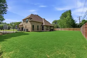1830 Johnson Ct, Grapevine, TX 76051 - Photo 40