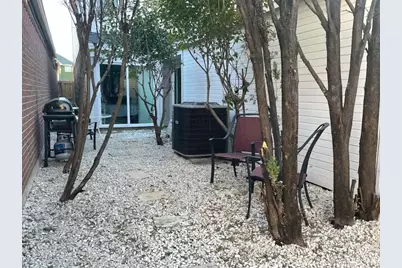 2943 S Bend Drive, Dallas, TX 75229 - Photo 10