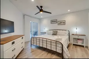 2943 S Bend Dr, Dallas, TX 75229 - Photo 24