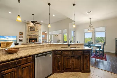 158 Valley View, Glen Rose, TX 76043 - Photo 18