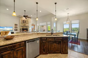 158 Valley View, Glen Rose, TX 76043 - Photo 18