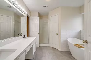 8613 Silver Crk Rd, White Settlement, TX 76108 - Photo 22