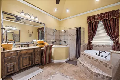 7400 Fox Run Court, Granbury, TX 76049 - Photo 14