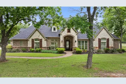 7400 Fox Run Court, Granbury, TX 76049 - Photo 1