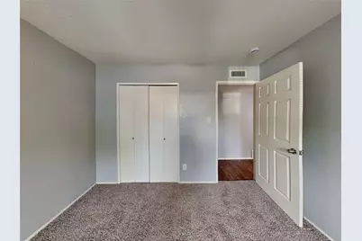7439 Oakmore Drive, Dallas, TX 75249 - Photo 16