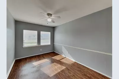 7439 Oakmore Drive, Dallas, TX 75249 - Photo 10