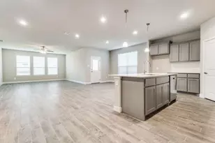 15525 Canford Ter, Fort Worth, TX 76247 - Photo 4