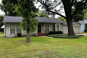 305 Grace Ln, Terrell, TX 75160 - Photo 2