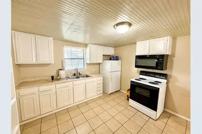 420 S Lillian Street, Stephenville, TX 76401 - Photo 6
