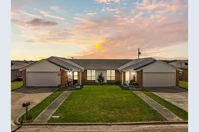412 / 414 Bond Street, Hillsboro, TX 76645 - Photo 1