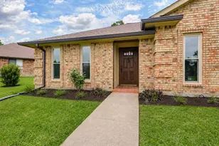 3207 Tina St, Sachse, TX 75048 - Photo 2