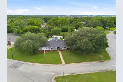 6079 Wonder Drive, Fort Worth, TX 76133 - Photo 40