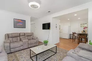 700 Broadway Ave, Euless, TX 76040 - Photo 4