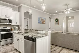 3331 Arrow Creek Dr, Granbury, TX 76049 - Photo 10
