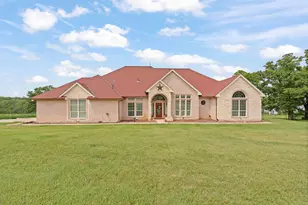 1701 W Lake Shore Dr, Alvarado, TX 76009 - Photo 2