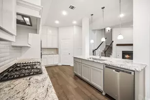 499 Washington Ave, Waxahachie, TX 75165 - Photo 14